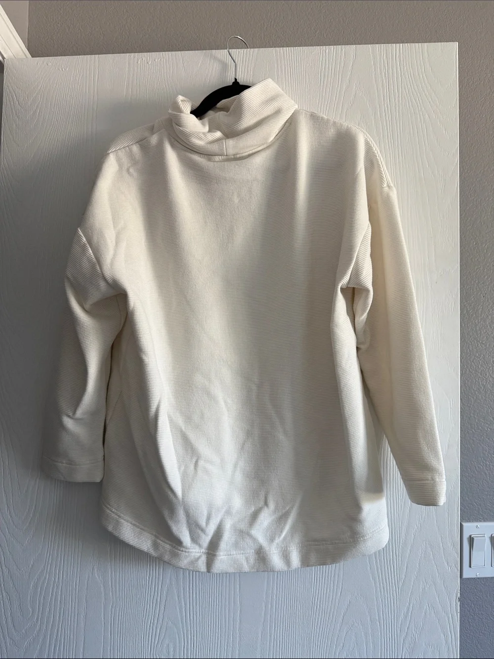 Banana Republic Cream Turtleneck Sweater